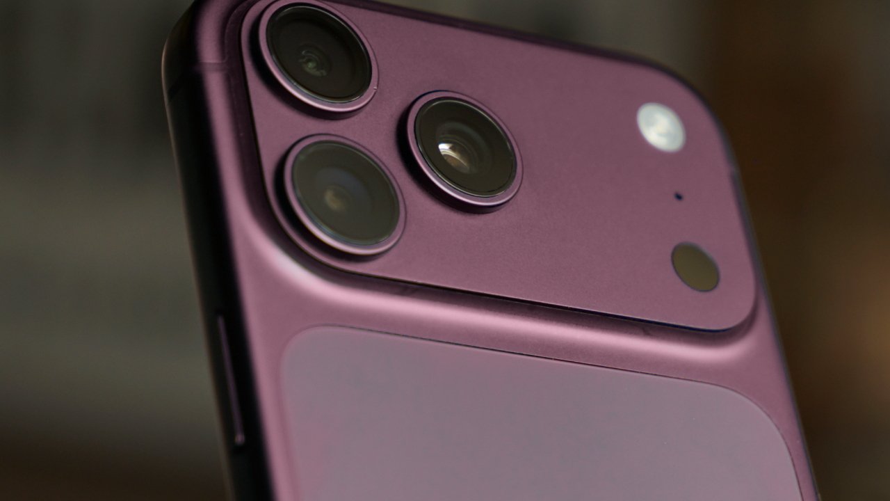 iPhone 18 Pro Dark Cherry September 2026 leaked render in Dark Cherry colorway