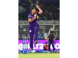Kartik Tyagi DC vs KKR May 8 2026: Shocking 2/25 Spell से धमाका, KKR का Last Over तूफान