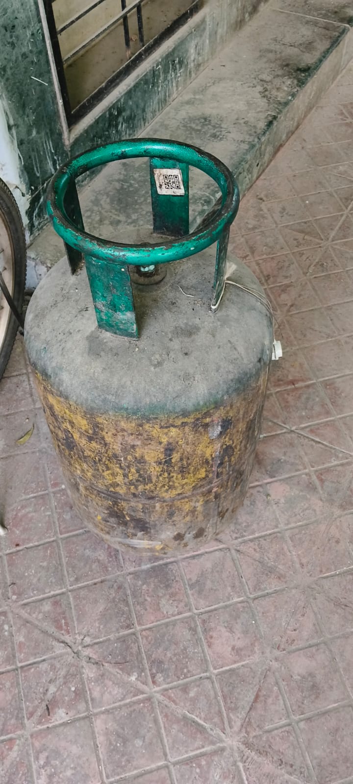 LPG Cylinder Price hike commercial 19kg domestic May 2026 India