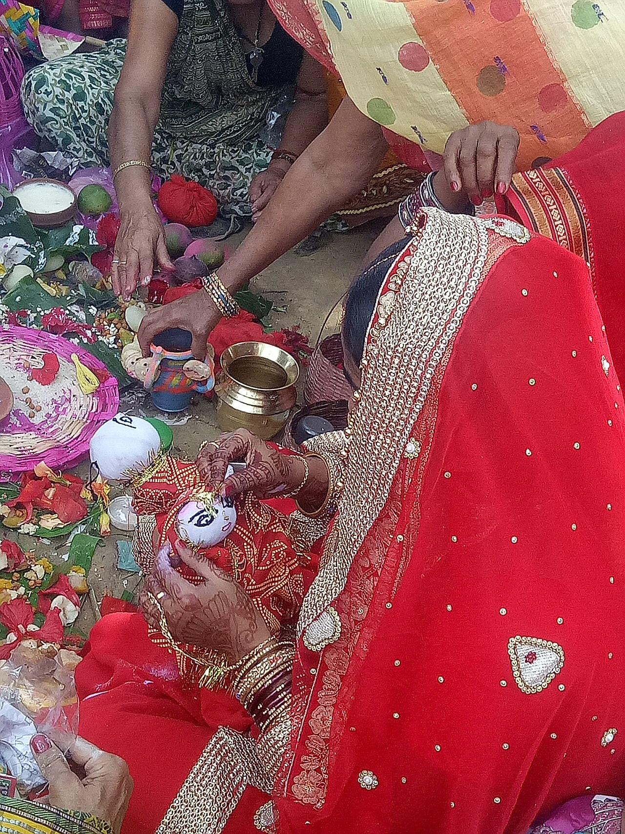 Vat Savitri Vrat 2026 Shubh Muhurat — banyan tree puja by a newly married woman