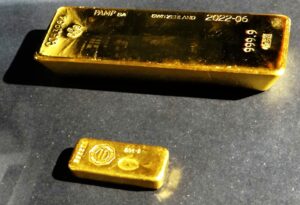 RBI Gold Reserve June 2026: 12 अरब डॉलर बिकवाली का खुलासा, PIB का जवाब