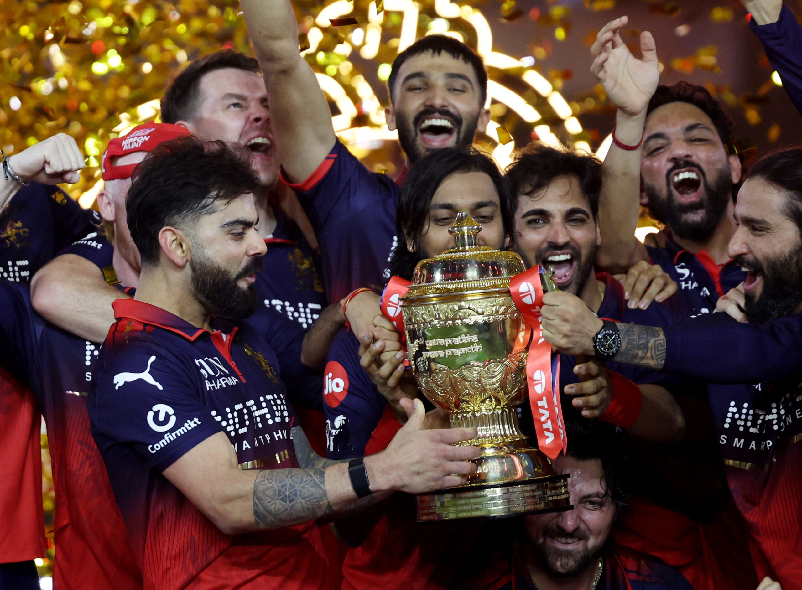 RCB IPL 2026 Prize Money - Virat Kohli RCB trophy celebration